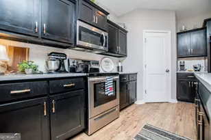 104 Kingston Cir, Carrollton, GA 30117 - Photo 13