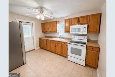 109 Dobbins Mill Road, Griffin, GA 30223 - Photo 7