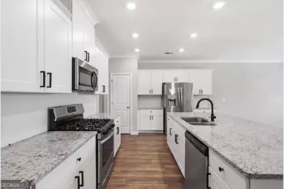 6458 Lanier Harbor Landing, Buford, GA 30518 - Photo 13