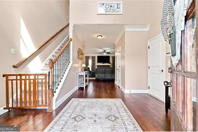 334 Red Cap Circle, Jefferson, GA 30549 - Photo 3