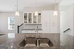 3317 Park Pointe Cir, Scottdale, GA 30079 - Photo 13