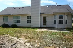 180 Waters Edge Dr, Locust Grove, GA 30248 - Photo 7