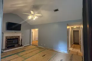 206 Southern Walk Cir, Gray, GA 31032 - Photo 3