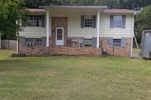 141 Caldwell Dr, Hampton, GA 30228 - Photo 1