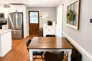 1469 Main St, Comer, GA 30629 - Photo 7