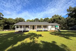 1469 Main St, Comer, GA 30629 - Photo 3