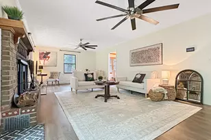 330 Sharon Dr, Fayetteville, GA 30214 - Photo 7