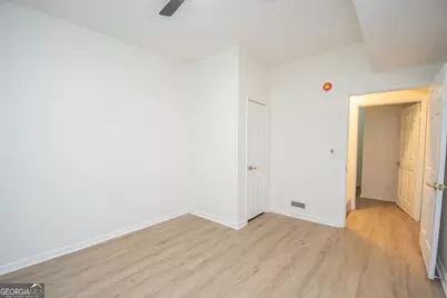 240 Hearthstone Drive W, Newnan, GA 30263 - Photo 33