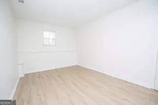 240 Hearthstone Dr W, Newnan, GA 30263 - Photo 35