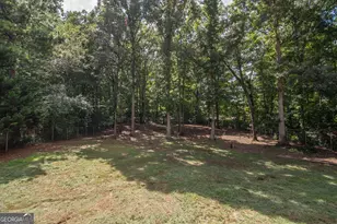 240 Hearthstone Dr W, Newnan, GA 30263 - Photo 43