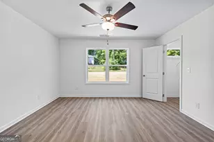 1015 Stonewall St, Lagrange, GA 30240 - Photo 9
