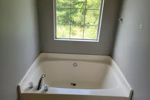 3715 Micah Ct, Ellenwood, GA 30294 - Photo 9