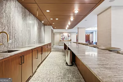 2575 Peachtree Rd NE 2E, Atlanta, GA 30305 - Photo 31