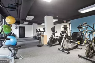 2575 Peachtree Rd NE 2E, Atlanta, GA 30305 - Photo 35