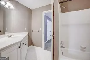 9485 Nesbit Lakes Dr, Alpharetta, GA 30022 - Photo 29