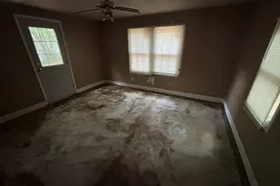 1191 Baker Dr, Macon, GA 31206 - Photo 11