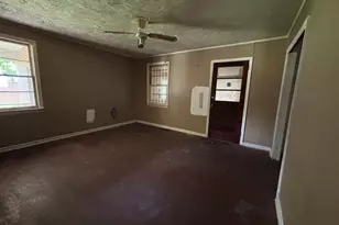 1191 Baker Dr, Macon, GA 31206 - Photo 7