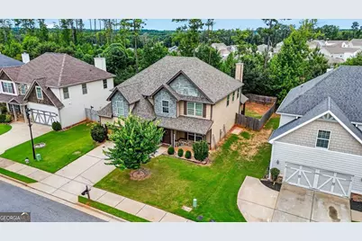 217 Cliffhaven Circle, Newnan, GA 30263 - Photo 3