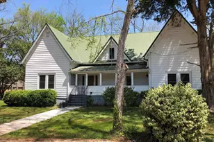 599 Gordon St, Jefferson, GA 30549 - Photo 1