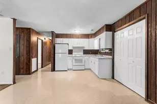 721 W 9th St, Rincon, GA 31326 - Photo 15