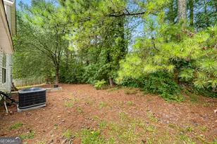 2397 Rambling Way, Lithonia, GA 30058 - Photo 3