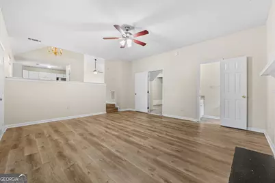 2397 Rambling Way, Lithonia, GA 30058 - Photo 13