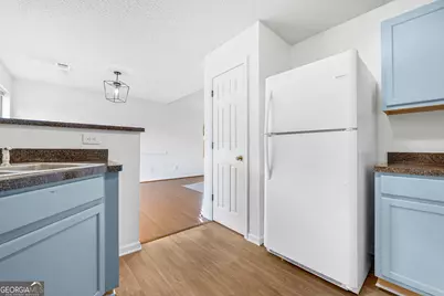 6559 Lancelot Court, Riverdale, GA 30296 - Photo 19