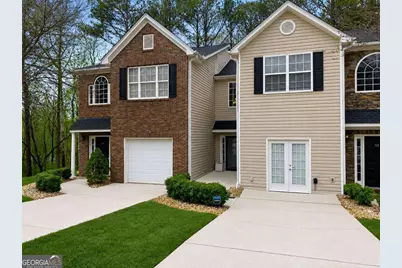 102 Creekwood Drive, Woodstock, GA 30188 - Photo 1