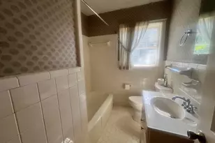 127 W Stuart Ave, Lyons, GA 30436 - Photo 11