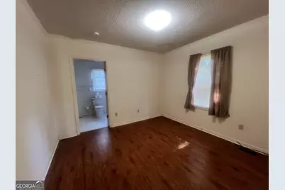 127 W Stuart Avenue, Lyons, GA 30436 - Photo 9