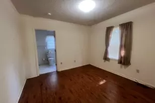 127 W Stuart Ave, Lyons, GA 30436 - Photo 9