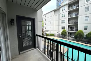 1074 Peachtree Walk NE, Atlanta, GA 30309 - Photo 11