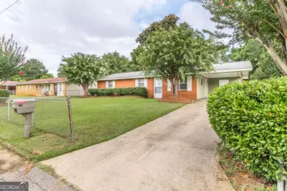 213 Debra Drive, Warner Robins, GA 31088 - Photo 7