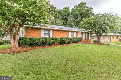 213 Debra Drive, Warner Robins, GA 31088 - Photo 3