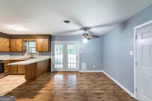 213 Debra Dr, Warner Robins, GA 31088 - Photo 11