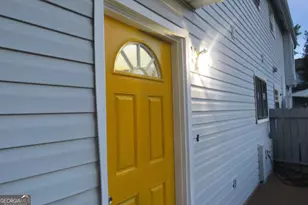 22 Fairview Dr, Jonesboro, GA 30238 - Photo 1