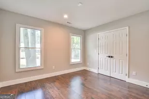 1391 Kennesaw Dr NW, Atlanta, GA 30318 - Photo 11