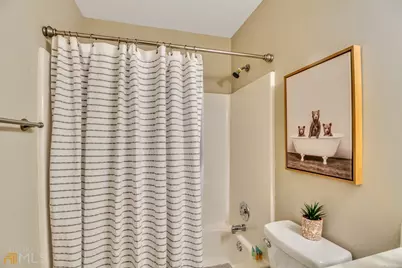 2025 Winsburg Drive NW, Kennesaw, GA 30144 - Photo 15
