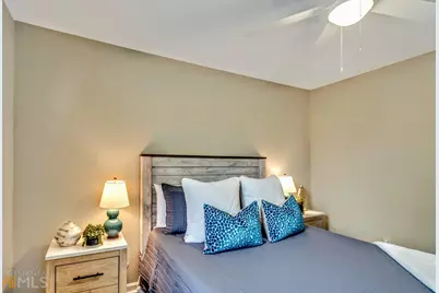 2025 Winsburg Drive NW, Kennesaw, GA 30144 - Photo 13