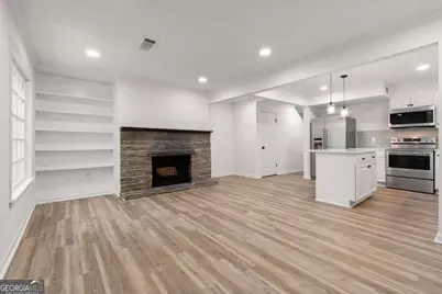 4147 N Gloucester Place, Atlanta, GA 30341 - Photo 11