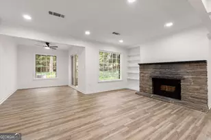 4147 N Gloucester Pl, Atlanta, GA 30341 - Photo 9