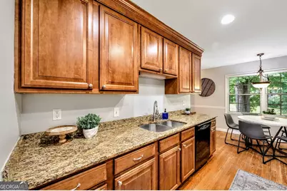 801 Mockingbird Lane, Marietta, GA 30068 - Photo 11