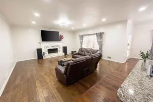 2365 Friars Gate Dr, Lawrenceville, GA 30043 - Photo 7