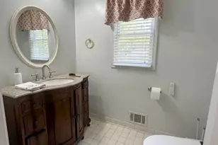 2365 Friars Gate Dr, Lawrenceville, GA 30043 - Photo 19