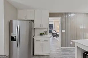 2984 Blackberry Ln, Marietta, GA 30068 - Photo 7