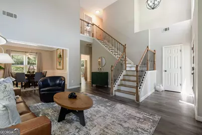 10640 Victory Gate Drive, Johns Creek, GA 30022 - Photo 7