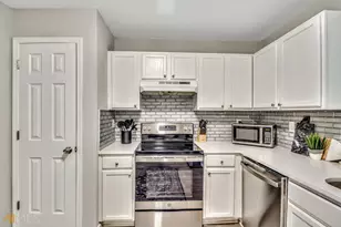 7269 Crestside Dr, Austell, GA 30168 - Photo 9