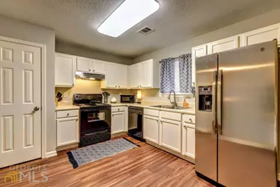 7271 Crestside Drive, Austell, GA 30168 - Photo 5