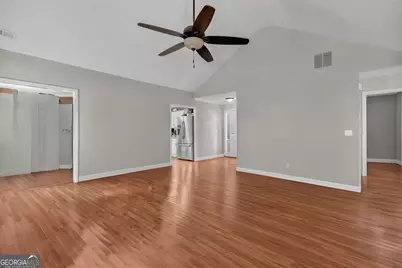 4841 Thornwood Drive, Covington, GA 30016 - Photo 9