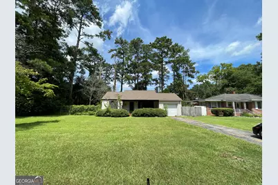 110 Peter Street, Cochran, GA 31014 - Photo 1